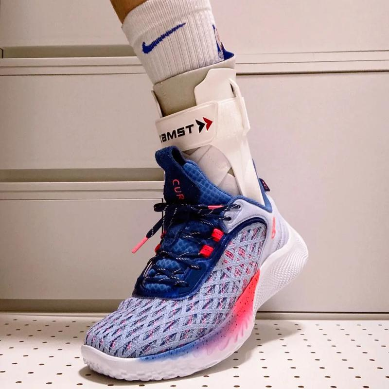 九游体育官方网站-NBA球员为什么不穿护具？