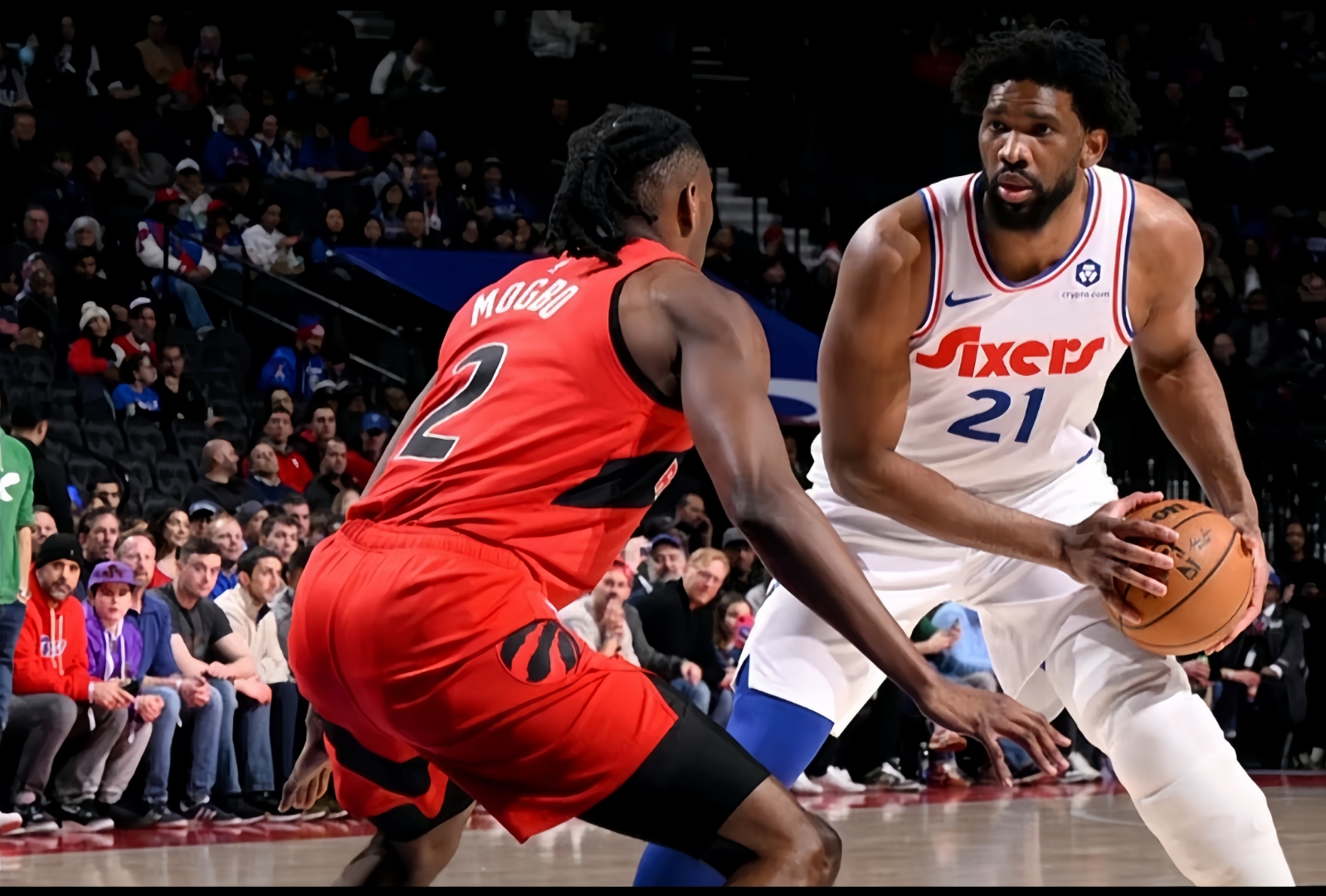 恩比德膝伤反复，76人谨慎对待复出