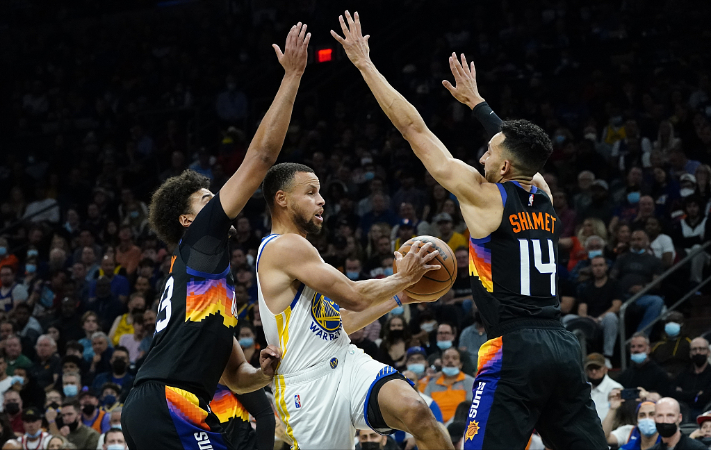 九游体育下载-太阳18连胜创队史纪录，保罗15助攻0失误