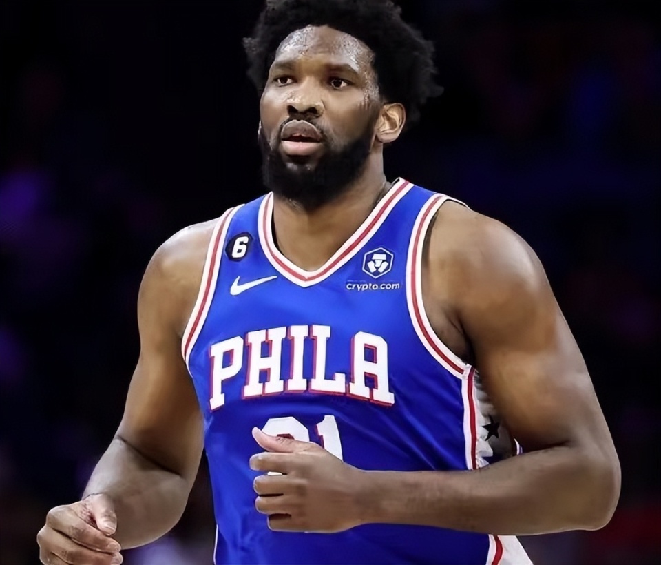 恩比德状态神勇,夺MVP呼声高涨 恩比德状态神勇,夺MVP呼声高涨