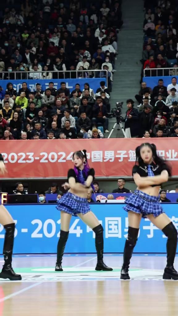 九游体育官方网站-CBA啦啦队文化：舞蹈风格越来越国际化