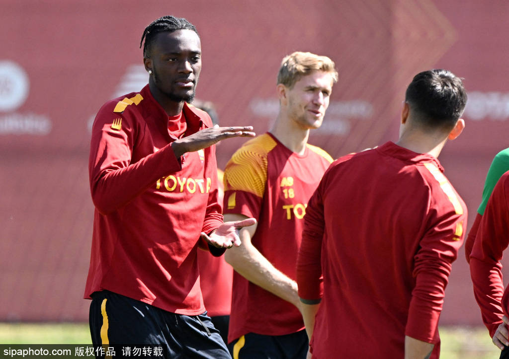 九游体育入口-沙特财团收购意甲豪门，转会市场掀波澜的简单介绍